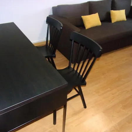 2 Bedrooms Appartement With Enclosed Garden And Wifi At Almada 8 Km Away From The Beach * アルマダ